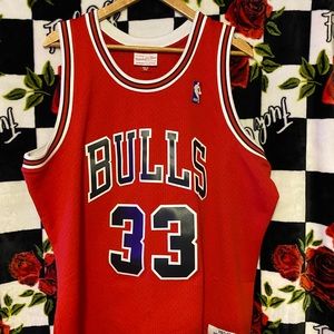 Mitchell & Ness Bulls “Pippen” Jersey SZ XL
